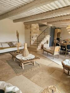 Cozy House In The Heart Of Provence