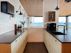 Panoramic Views And Quality At Dyngby Strand