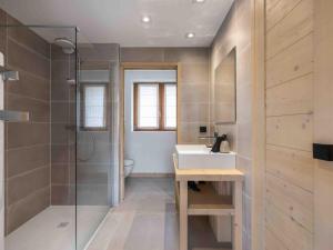 Chalet cosy à Méribel avec jacuzzi, sauna, 4 chambres - FR-1-565-131