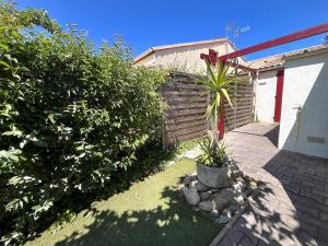 Maison R+1 avec jardin - Proche plage - FR-1-309-524