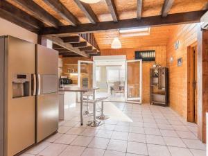 Charmante maison bois avec piscine et animaux admis - FR-1-583-475