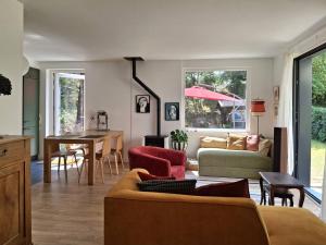 Maison familiale 3 chambres à 300m de la plage - FR-1-788-81