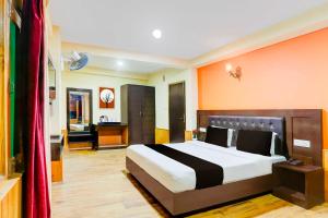 Collection O Mall Road Near Gurudwara Manali