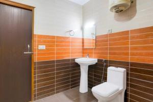 Collection O Mall Road Near Gurudwara Manali