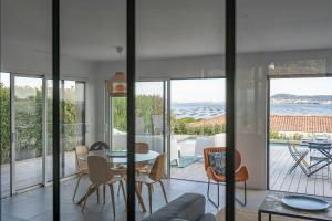 Maisons de vacances Villa With Panoramic Views Of Thau Lagoon : photos des chambres