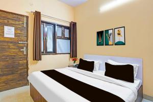 Collection O Shalimar Bagh Max Hospital