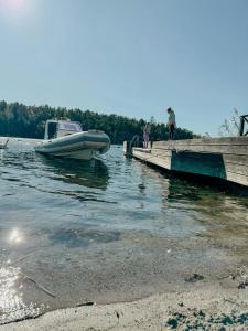 Cabin With Private Beach At Ingarö