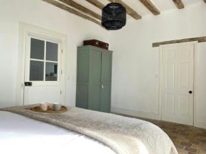 Maisons de vacances Peaceful Cottage Near Saint-Savin Abbey : photos des chambres