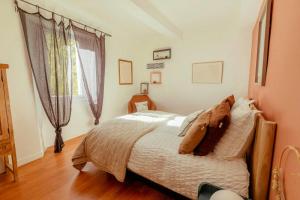 Maisons de vacances Peaceful Apartment In The Heart Of Ventabren : photos des chambres