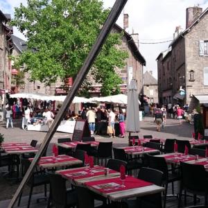 Maisons de vacances House With View In The Heart Of Auvergne : photos des chambres
