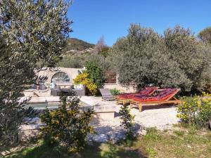 Maisons de vacances Authentic Stone House Overlooking Les Baux-De-Provence : photos des chambres