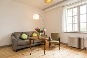 Vacation Apartment With Sauna And Garden View