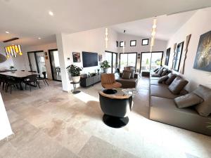 Maisons de vacances 5-Star Luxury Eclectic Retreat in Provence : photos des chambres