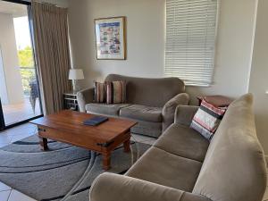 Kings Row Apartments