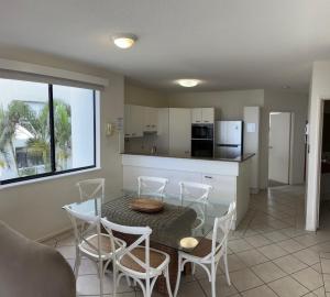 Kings Row Apartments