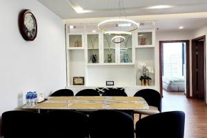 Căn Hộ Tại Metropolis 4 Phòng ngủ sang trọng