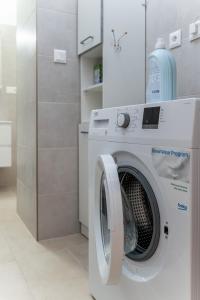 Central Hlavna Luxe 3 rooms 150m2 with PARKING for fee