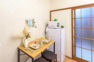 新宿駅4分2駅から徒歩10分 最大3名 高速WiFi 1階のまるまる貸切部屋