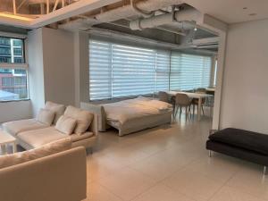 Large Apt Urban View Gwang Hwa Mun City Hall