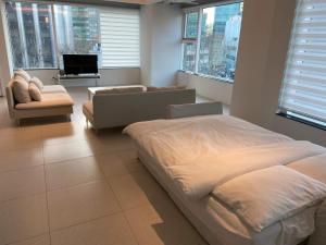 Large Apt Urban View Gwang Hwa Mun City Hall