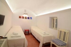 Rodamia Traditional Cottage