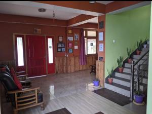 The Red Mud Chalet By StayApart