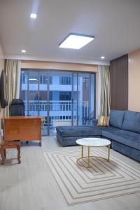 Bela Getaway Homes Two bedroomensuite Apartment