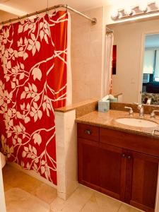 Windsor Waikiki Condo Diamond Head View