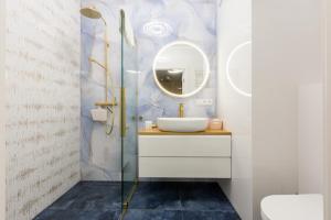 Przymorze Stylish Pearl Apartment by BookingHost