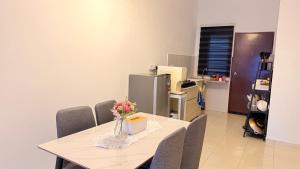 Ucu Homestay Teluk Kemang