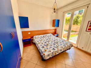 Bilocale Leonardo a Sirolo, con giardino a due passi dal centro