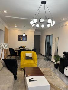 executive fully furnished apartments with luxurious facilities which features a breathtaking city views and close proximity to major shopping malls thus offering a high end lifestyle