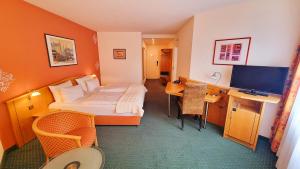 Suite room in Hotel Panorama Hamburg-Billstedt