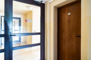 Stachiewicza Homely Apartment by BookingHost