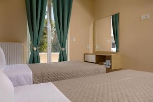 Ammos Comfort Apartments, 400m from Kalamaki Beach, by ZanteWize