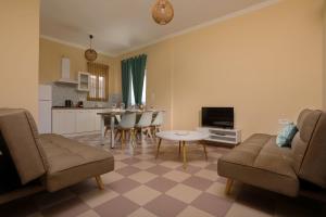 Ammos Comfort Apartments, 400m from Kalamaki Beach, by ZanteWize