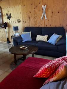 Maisons de vacances Maison de village avec vue sur les montagnes et jardin privatif : photos des chambres