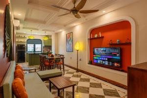 DeHoian Holiday Villa