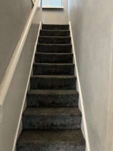 Cosy home 9 Rockmount street falls road