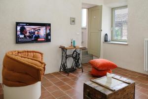 Panoramic Monferrato Villa with Amazing Views