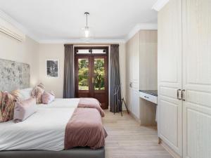 Winelands Golf Lodges 2