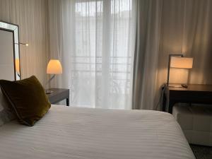 Hotels Hotel Le Canberra : photos des chambres
