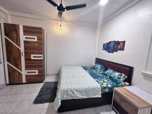 Royal blue apartment in Oshiwara- Andheri