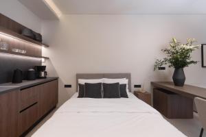 Kolonaki Luxury Studios