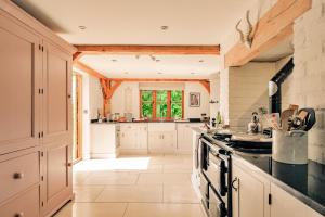 Finest Retreats - Windfall Cottage