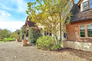 Finest Retreats - Windfall Cottage