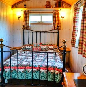 Finest Retreats Shepherds Rest at Morrells Wood