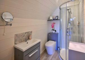 Finest Retreats - Dalaraban Luxury Pods - Black Grouse