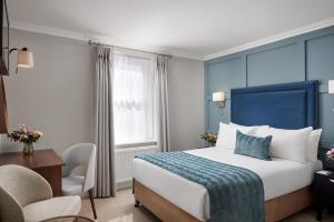 Double Room room in Sandymount Hotel
