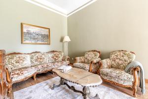 Taujėnų dvaro rūmai